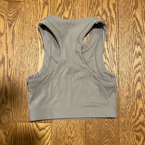 NWOT SET Active Crop - Picture 3 of 5